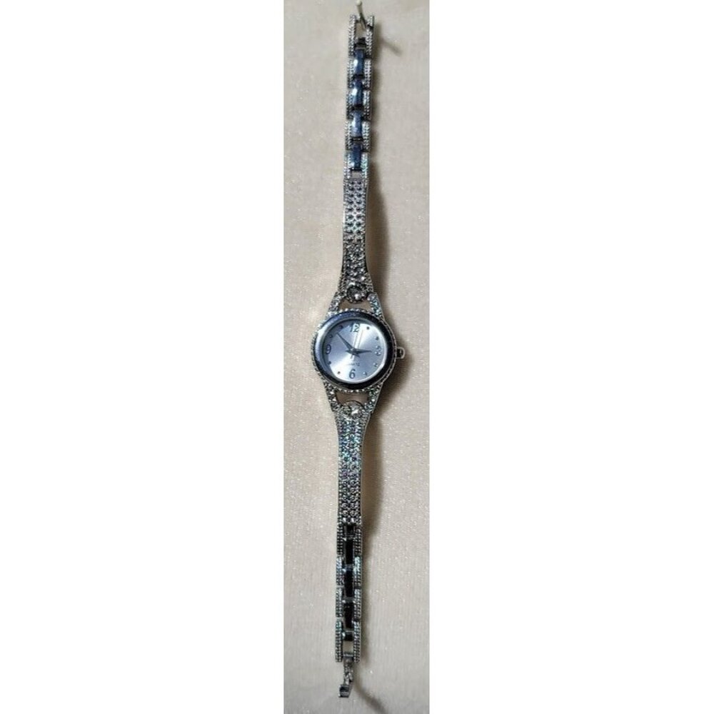 VTG Silver Tone Costume Jewelry Womens Watch Encrusted CZ's GENWM992 Ticks Runs - Picture 2 of 6